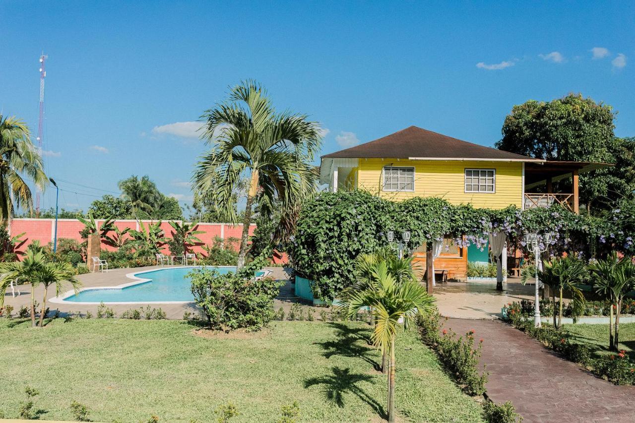 Rancho Guacamayos Hotel & Restaurantes Bonao Zewnętrze zdjęcie
