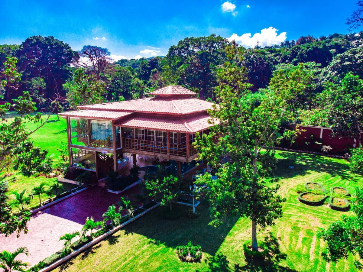 Rancho Guacamayos Hotel & Restaurantes Bonao Zewnętrze zdjęcie